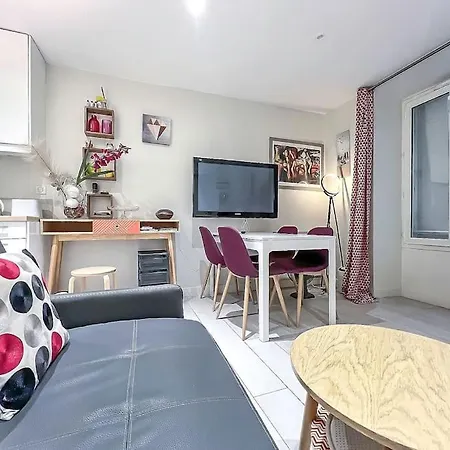 Apartment Montmartre Feutrier Paris