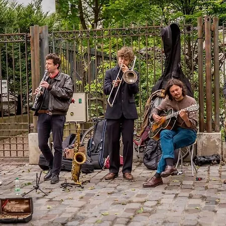 Montmartre Feutrier Paris